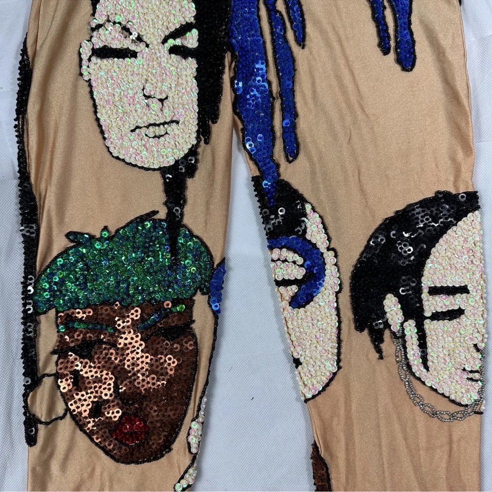 Discount Universe Sequin Nude Teal Blue Faces Bodysuit Size Small NEW With Tags - Picture 7 of 14